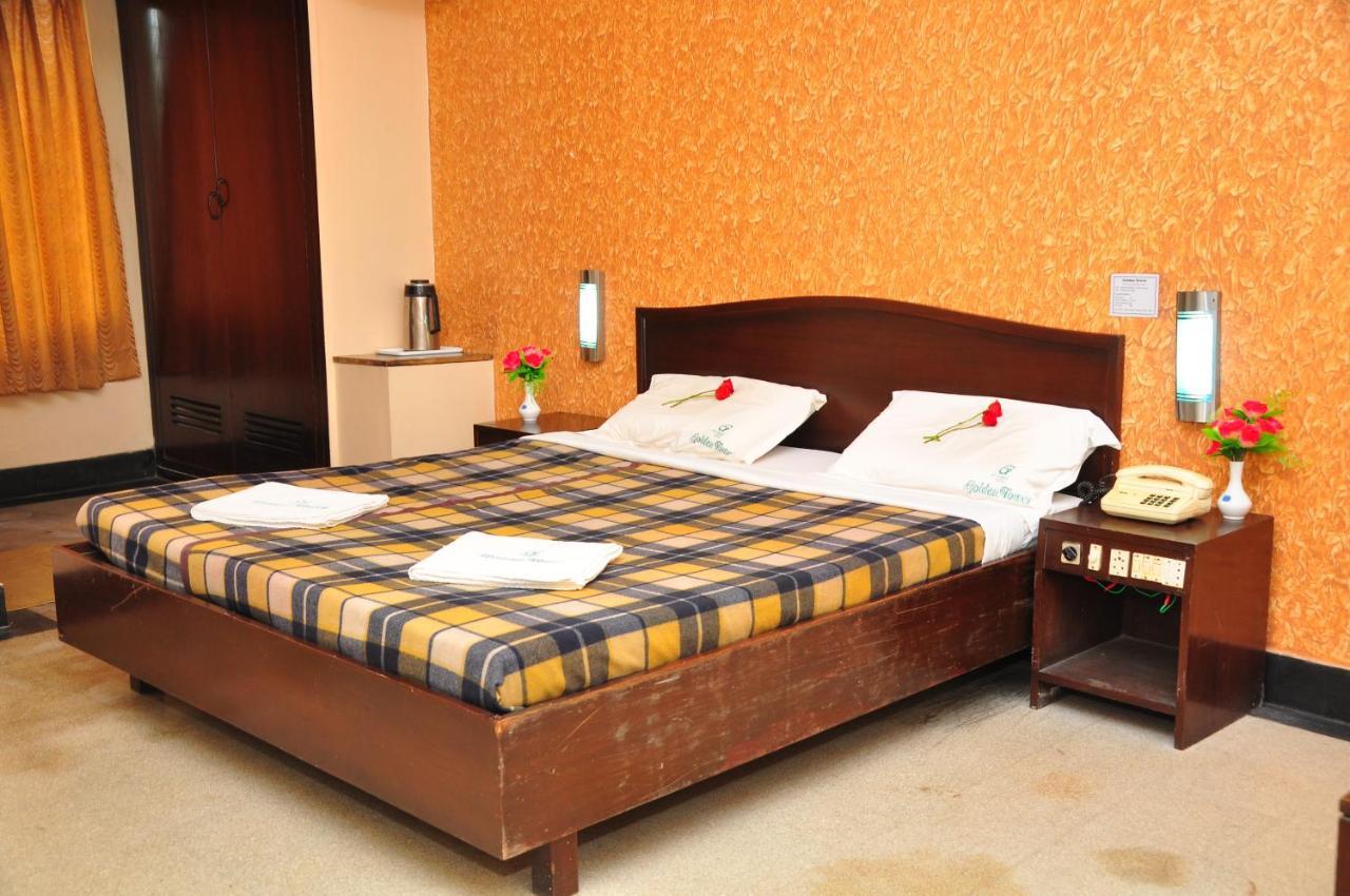 Golden Tower Hotel Mayiladuthurai Exterior foto